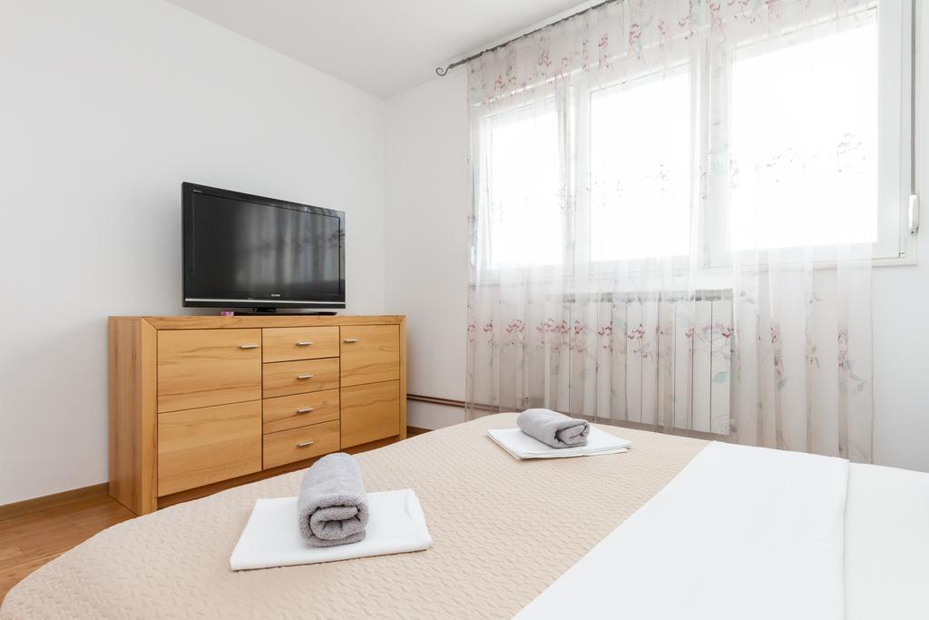 Comfortable Apartment Split Quarto foto